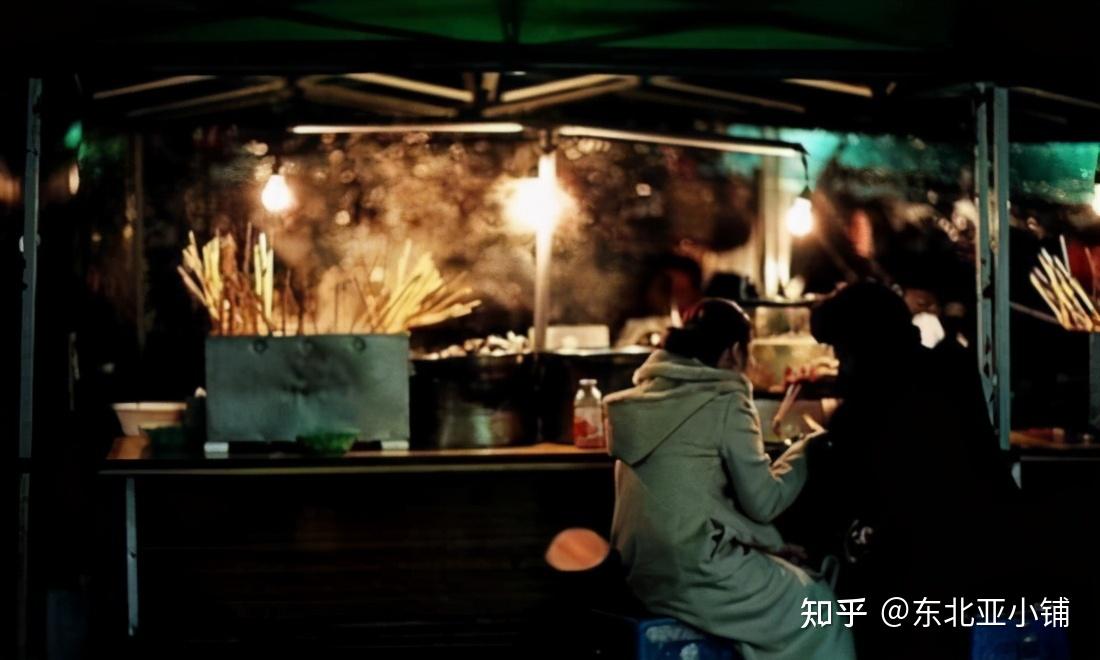 巷弄深处的电影风味小铺，路边摊的故事